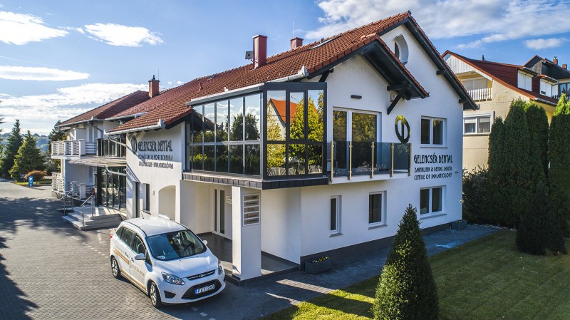 Zahnklinik Ungarn: Gelencsér Dental