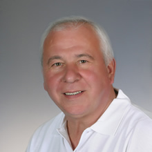 András Dudás