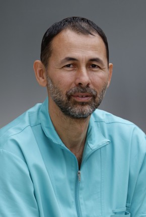 Dr. Csaba Kató