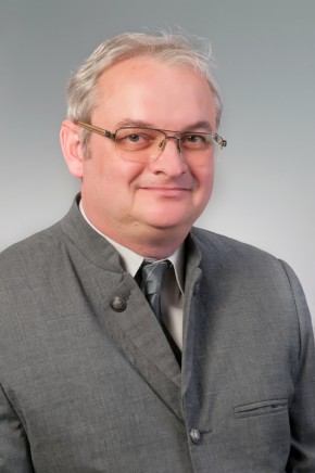 Dr. med. dent. Károly Somlai